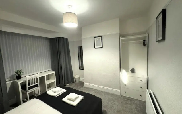 Kentmere Apartment - 2 Bedroom