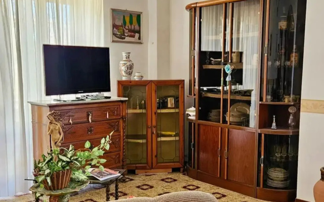 Sicilian Apt in Donnalucata-sleeps 4- 2 Min Beach