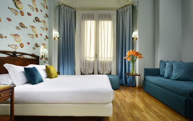 Continental Genova Hotel