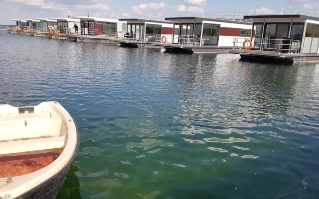 WELL Hausboote