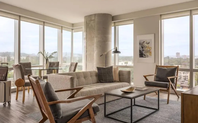 Sonder by Marriott Bonvoy Pierce Boston Apartments Fenway