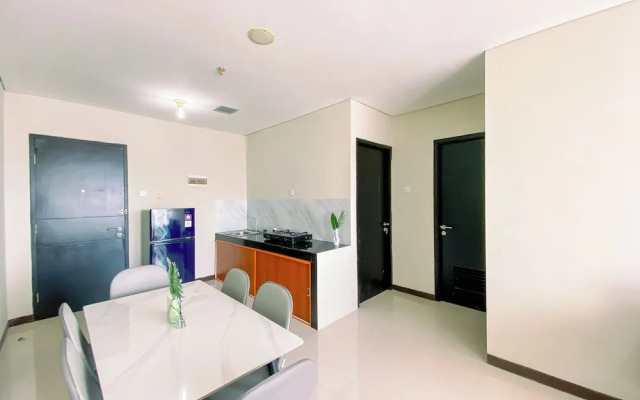 Good Designed and Homey 3BR Nifarro Park Apartment