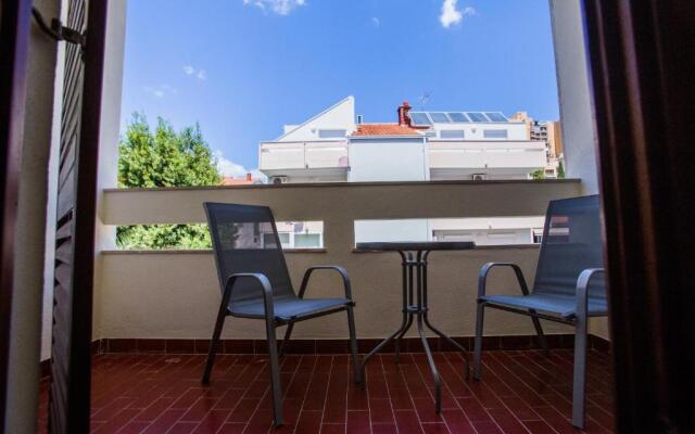 Grand View Apartments
