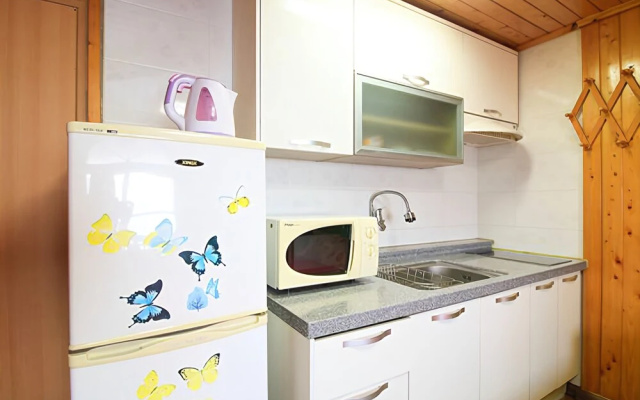 Tongyeong 1 Night 2 Days Couple Pension