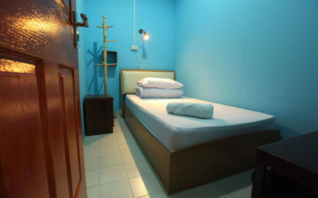 Yindee Hostel