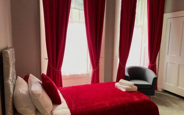 8 Great Junction Street