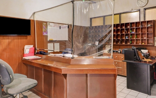 OYO 90912 Wisma Pkpn 1