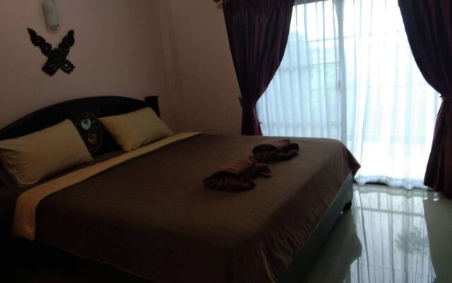 Sukhothai Grand Resort And Spa
