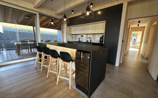 Holiday Home in Roprachtice With Sauna & Jacuzzi