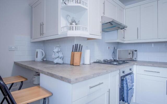 Starfish Apartment - 2 Bedroom - Tenby