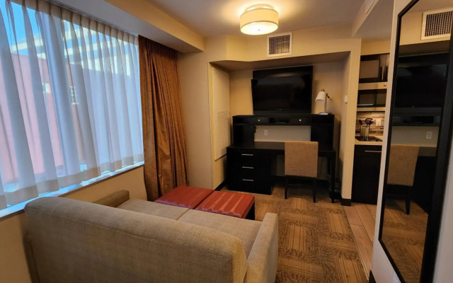 Staybridge Suites Denver Downtown by IHG