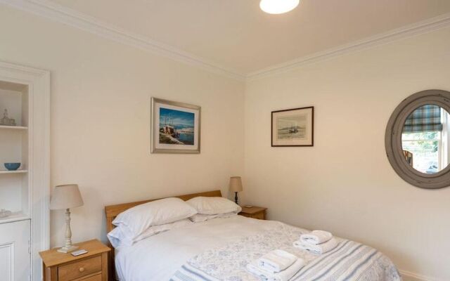 Hopetoun Cottage - Beautiful Cottage