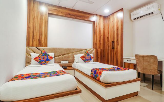 Fabhotel Double Tree