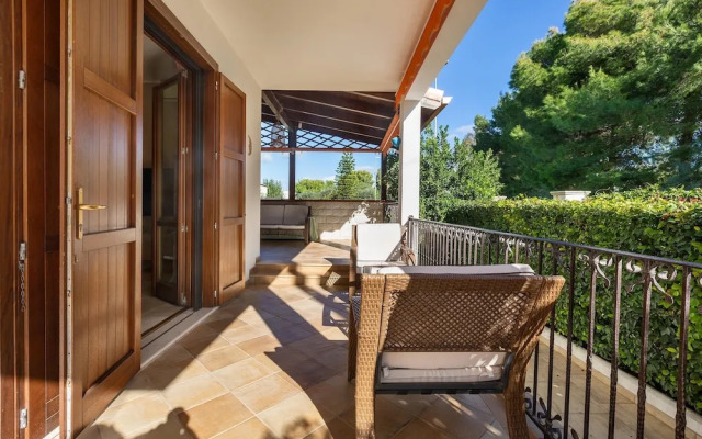 3672 Villa Acquamarina by Barbarhouse