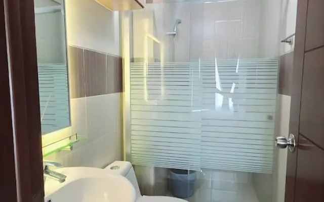 Studio Unit With Seaview & Balcony