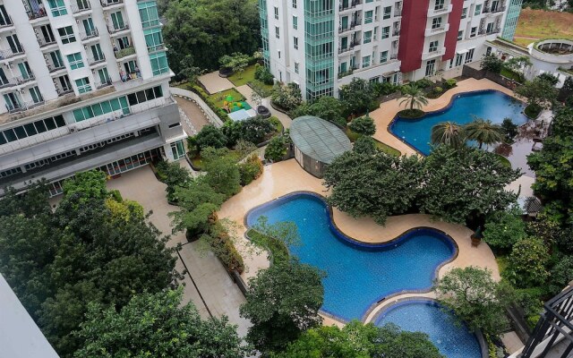 Warm and Cozy 2BR Apartment Woodland Park Residence