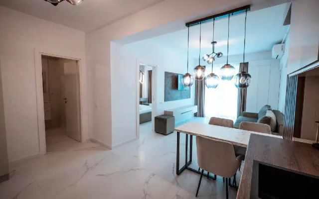 WAVE 4 PROMENADA APARTMENTS cm