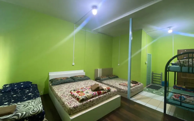 Kupi-Kupi & Stay – Guest Rooms – Ranau