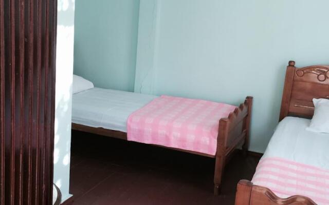 Mari Guest House