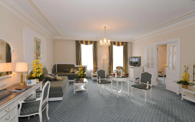Esplanade Spa and Golf Resort