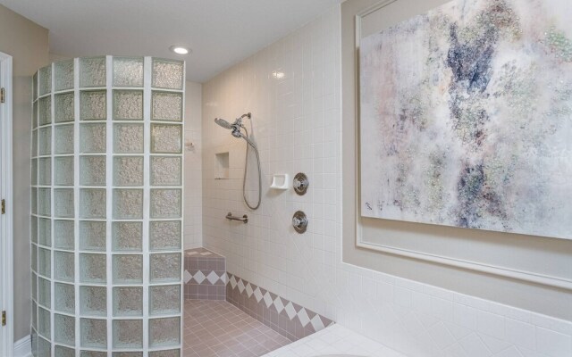 Nokomis Pool Home on the Canal