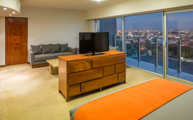 Real Inn Guadalajara Expo
