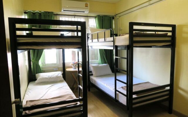 Red Lips Hostel