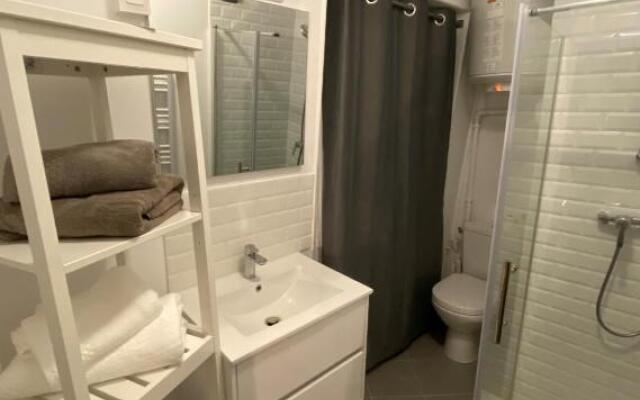 ENGHIEN-LES-BAINS: studio au cœur du centre ville.