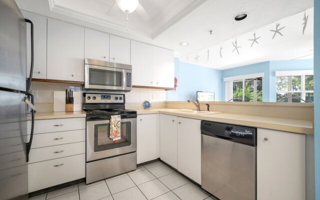Gulf and Bay Club: Bayside 1226 by Vtrips