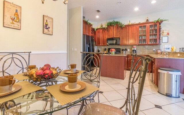 7950 Sea Pearl Circle