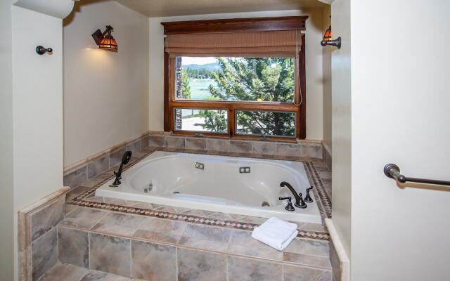 Lakeside Memories #1858