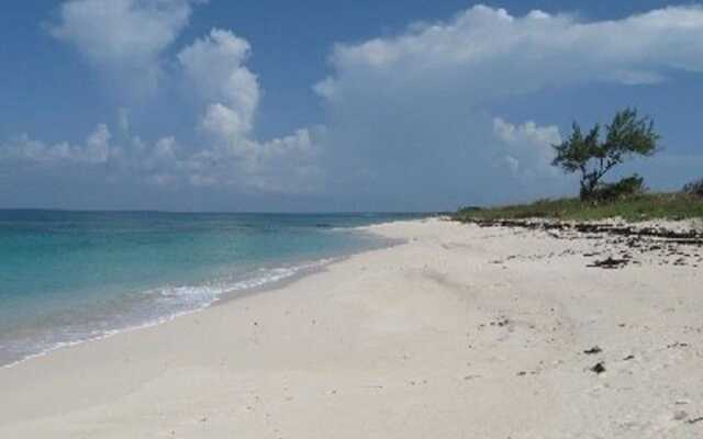 Buttonwood Reserve by Eleuthera Vacation Rentals