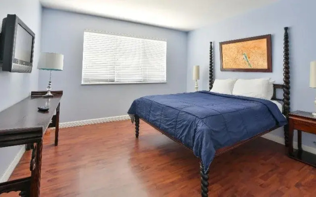 The Casa Grande Beach House