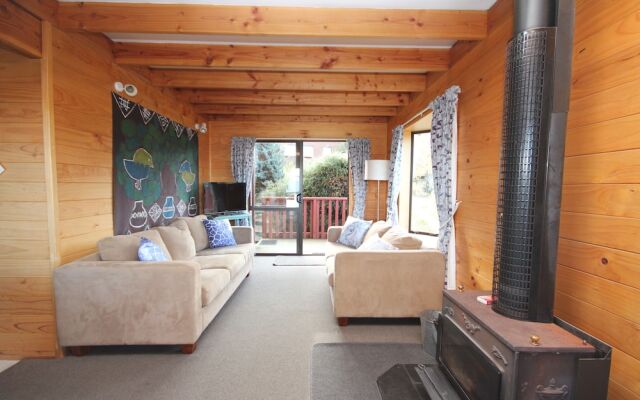 34b Alpine Avenue