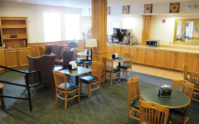 Sugarloaf Mountain Motel