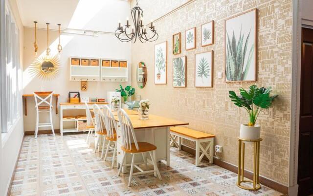 SPOT ON 2053 Granada Syariah Home stay