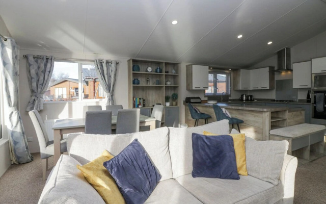 The Three Bears Lodge, Coniston Drive 11