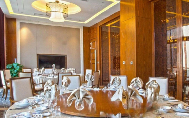 Jinghai Hotel & Resort