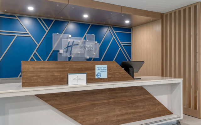 Holiday Inn Express Rensselaer by IHG