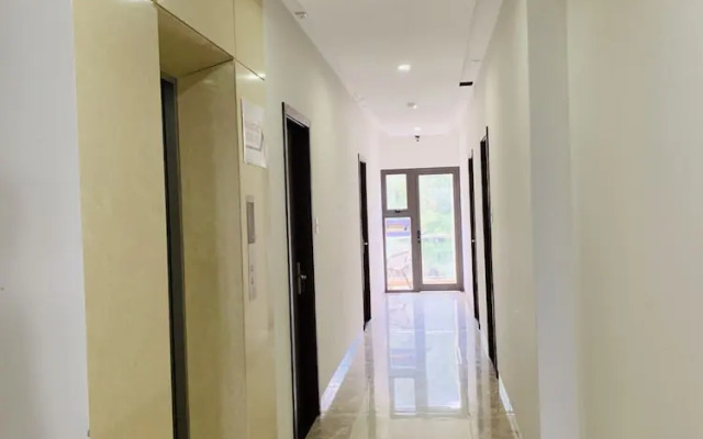 Oyo 877 Win Hotel And Apartment