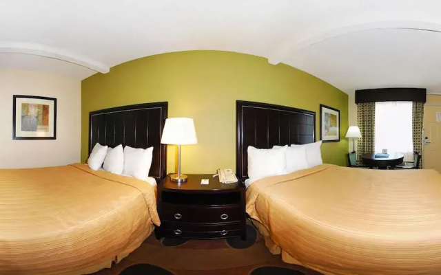 Quality Inn