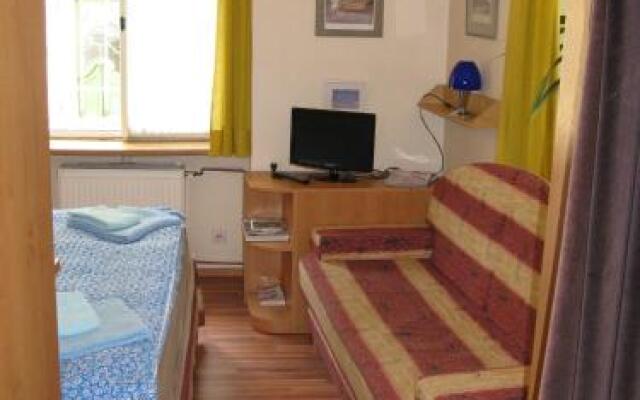 Zderaz Apartments