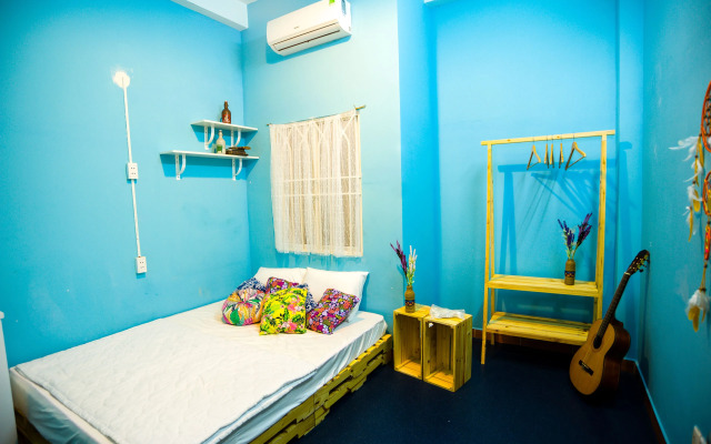 BohoLand Hostel