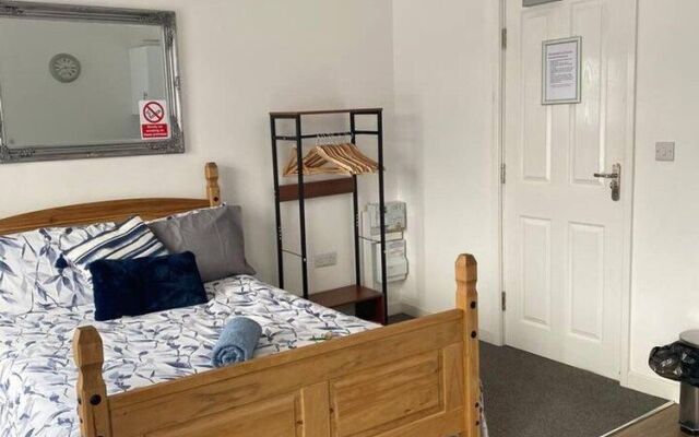 Charming 1-bed Studio in Coventry