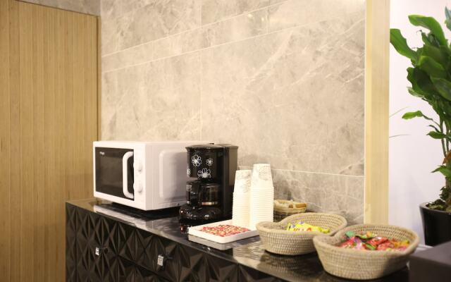 Hotel Cello Guri