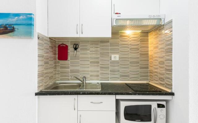 651 Bright establishment, heated pool and Wi Fi