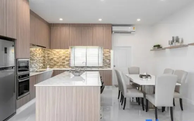 Luxury Pool Villa A18/3BR/8 Persons/BBQ