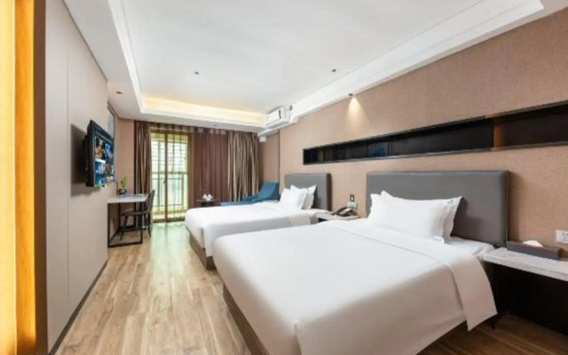 Cade Hotel (Nan'an Huahui Plaza)