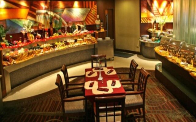 Jinling Danyang Hotel