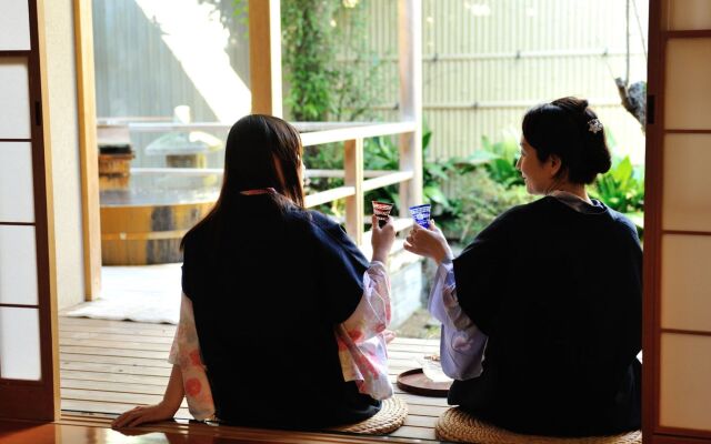 Narashino no Sato Gyokusui - Adults Only